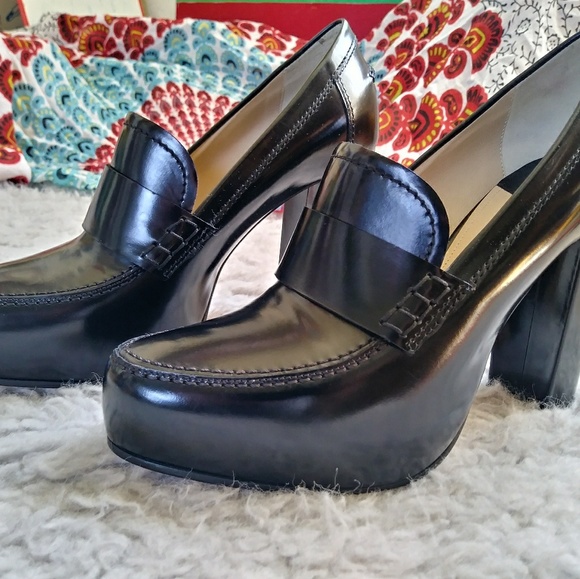 THEORY Loafers · Black · Size 8.5 - Picture 2 of 7